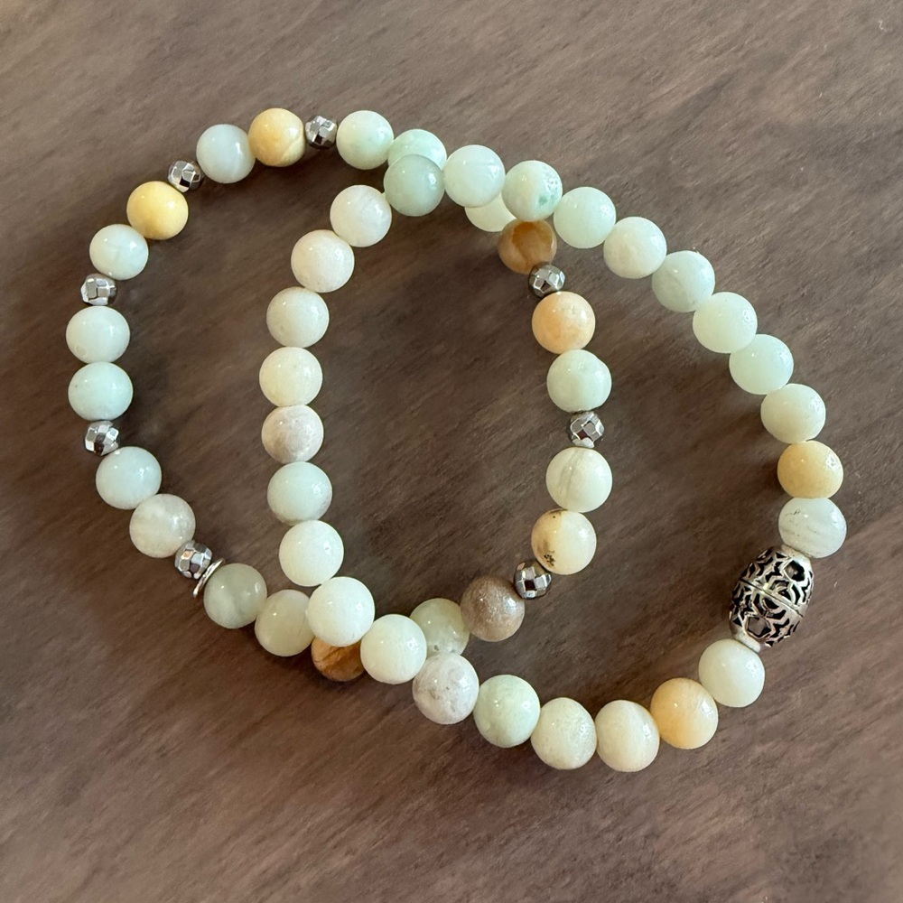 Elegant Beaded Bracelet Set with Silver Accents